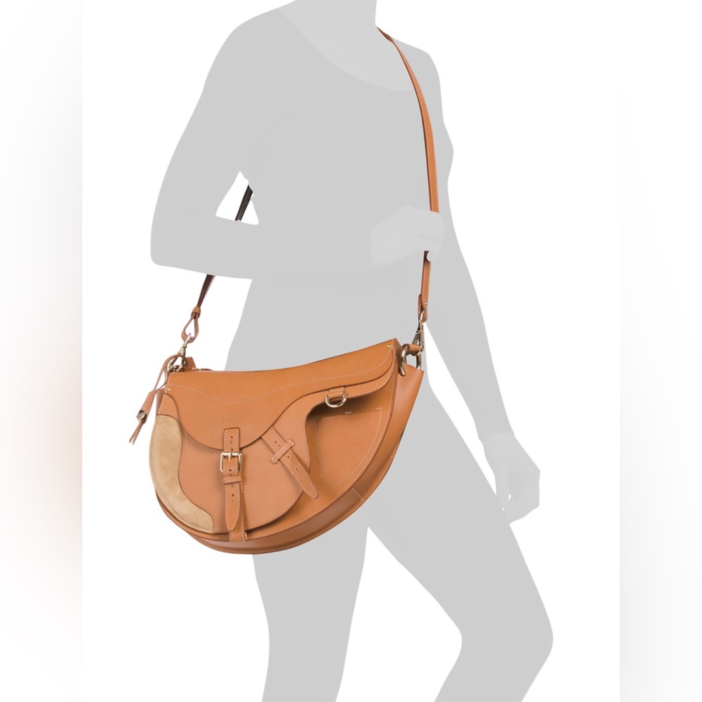 BOLDRINI
Made In Italy Leather Asymmetrical Saddle Bag - Picture 5 of 12
